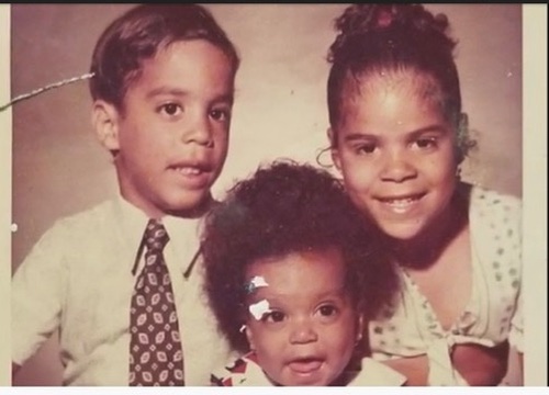 Nydia and siblings as children